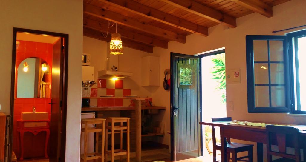Bed and Breakfast Puravida Divehouse Сагреш Экстерьер фото